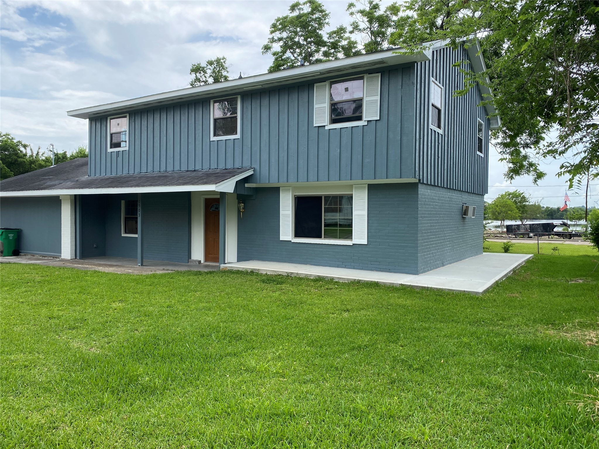 1503 W Gulf Street Baytown TX 77520