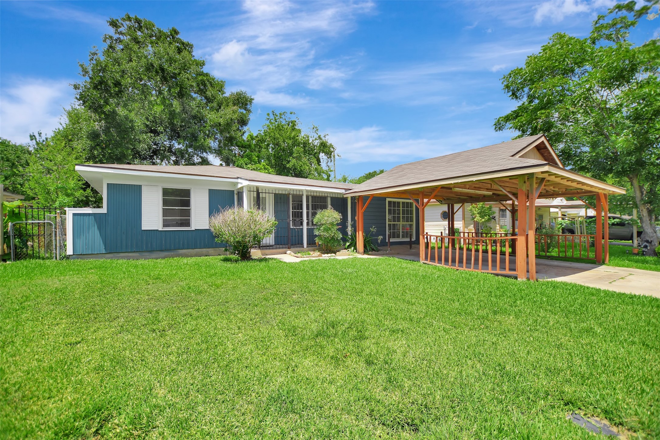 4218 Lurlene Street Houston TX 77017