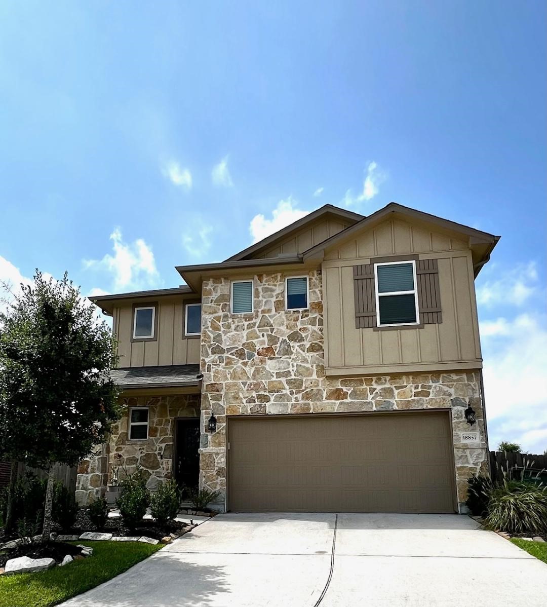 18857 Amaro Hills Drive New Caney TX 77357