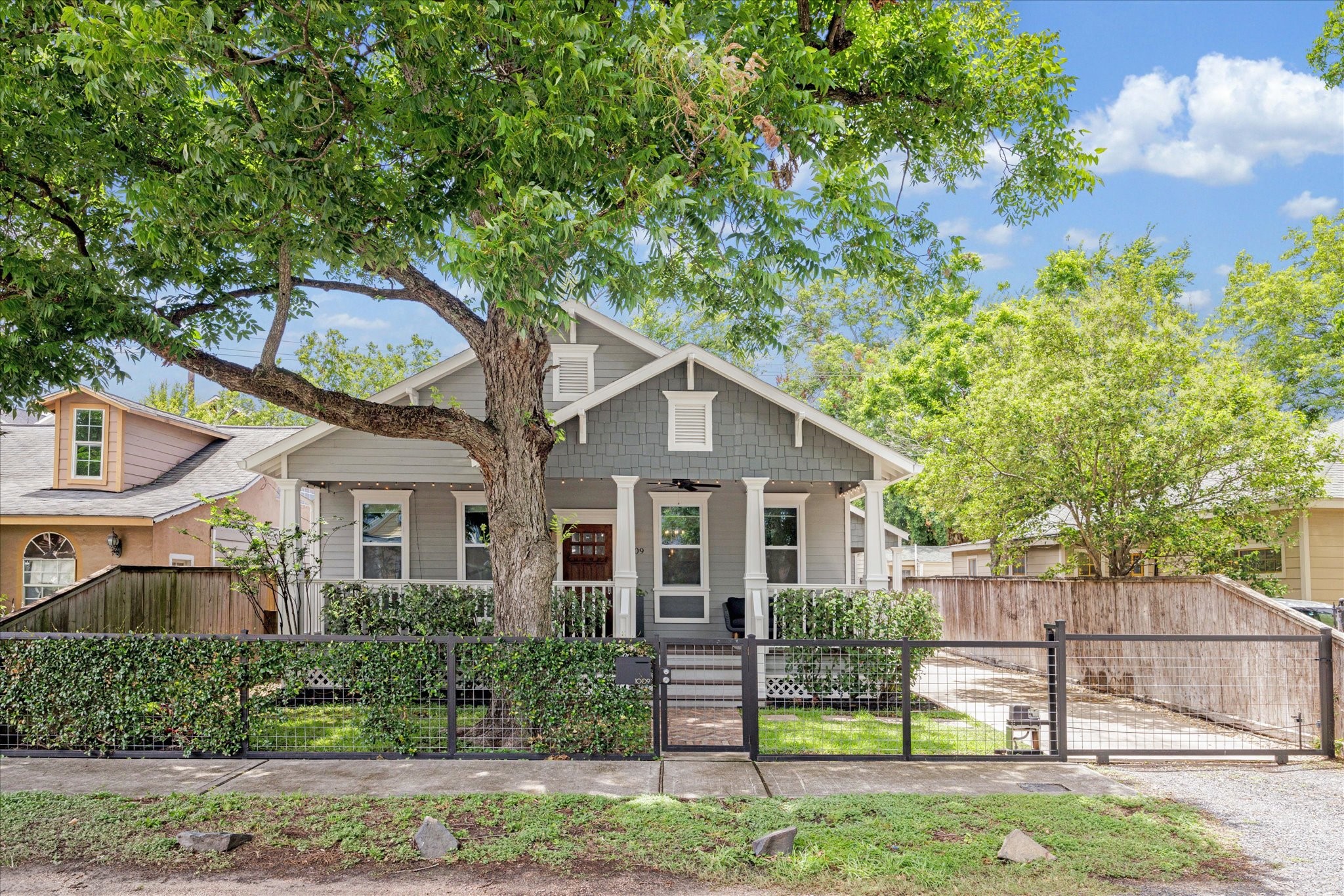 1009 Cordell Street Houston TX 77009
