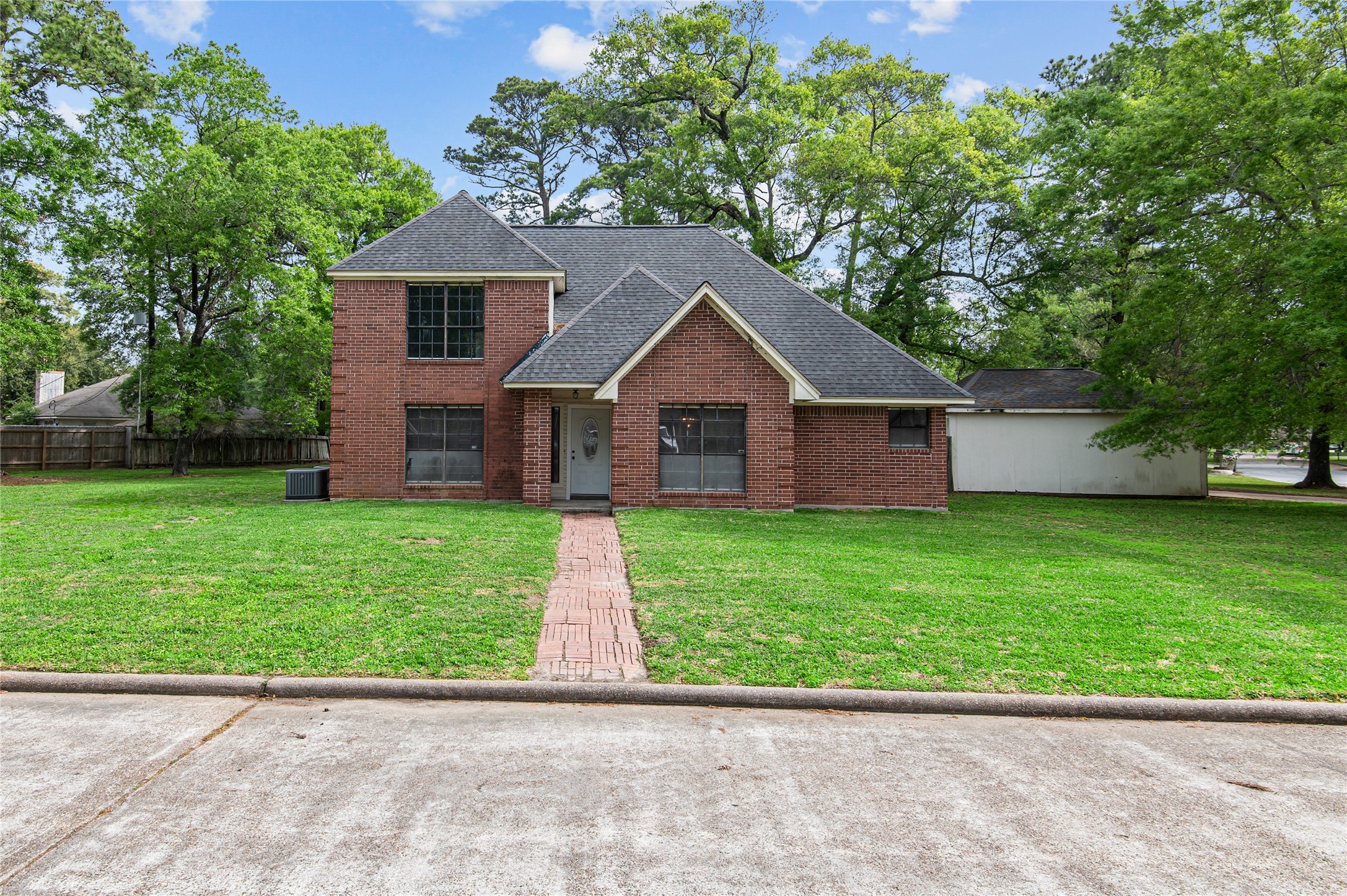 9703 Pueblo Street Baytown TX 77521