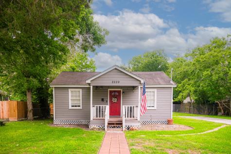 2229 Pearland Avenue Pearland TX 77581