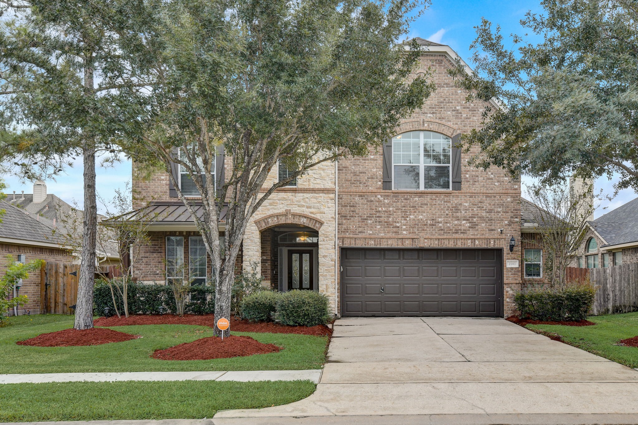 2103 Rolling Fog Drive Pearland TX 77584