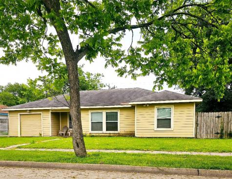 2204 Florida Street Baytown TX 77520