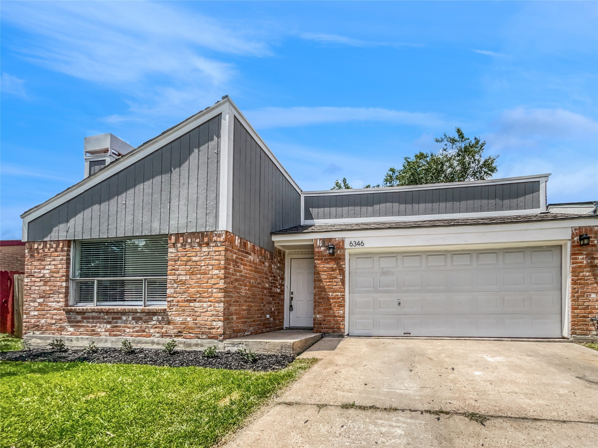 6346 Ivyknoll Drive Houston TX 77035