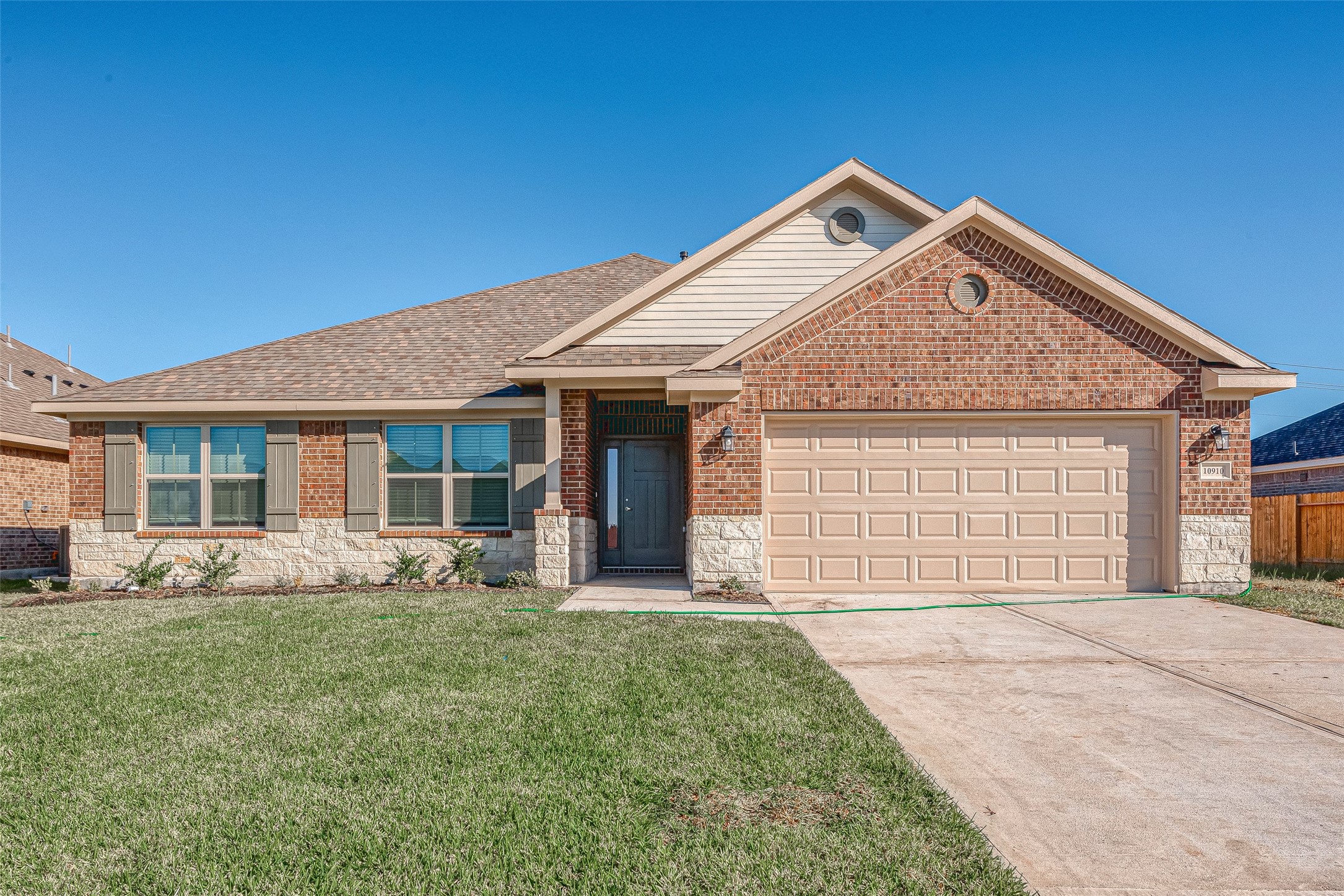 10910 Ainsworth Road Texas City TX 77591