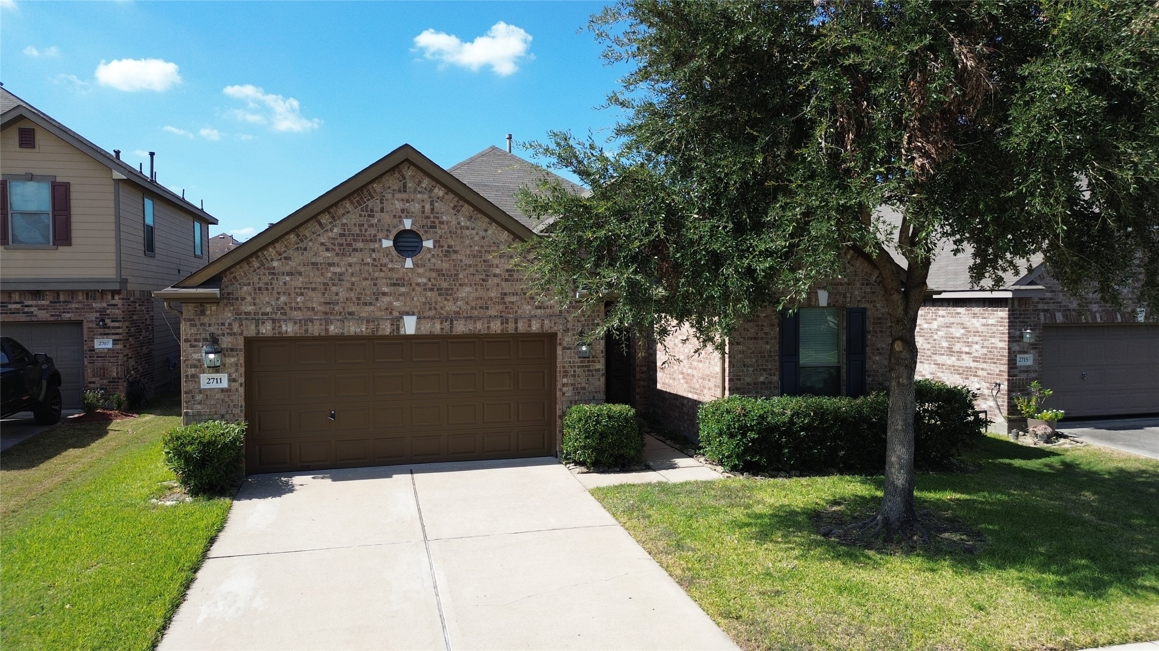 2711 Redwing Grove Way Houston TX 77038