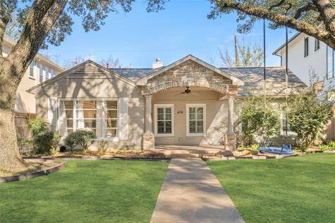 4710 Laurel Street Bellaire TX 77401