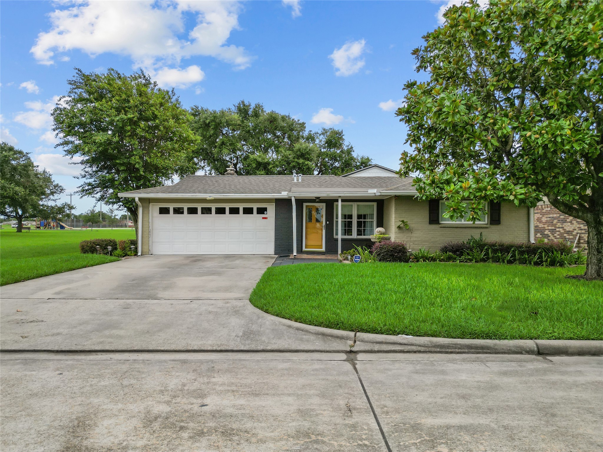 1322 29th Street N Texas City TX 77590