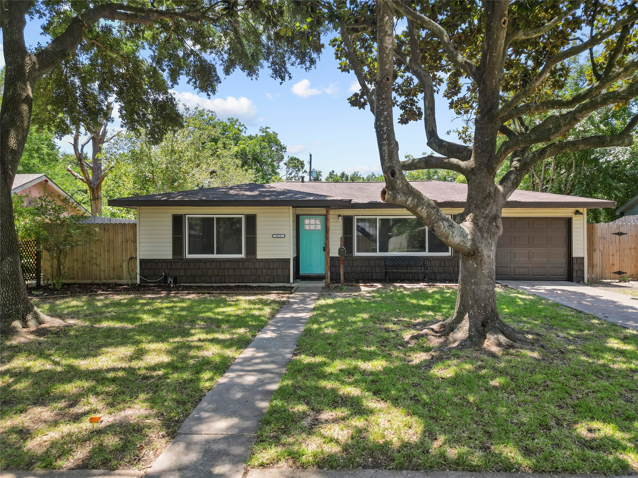 629 22nd Avenue N Texas City TX 77590