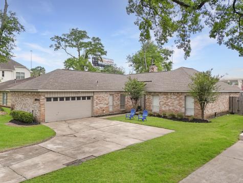 10922 Lasso Lane Houston TX 77079