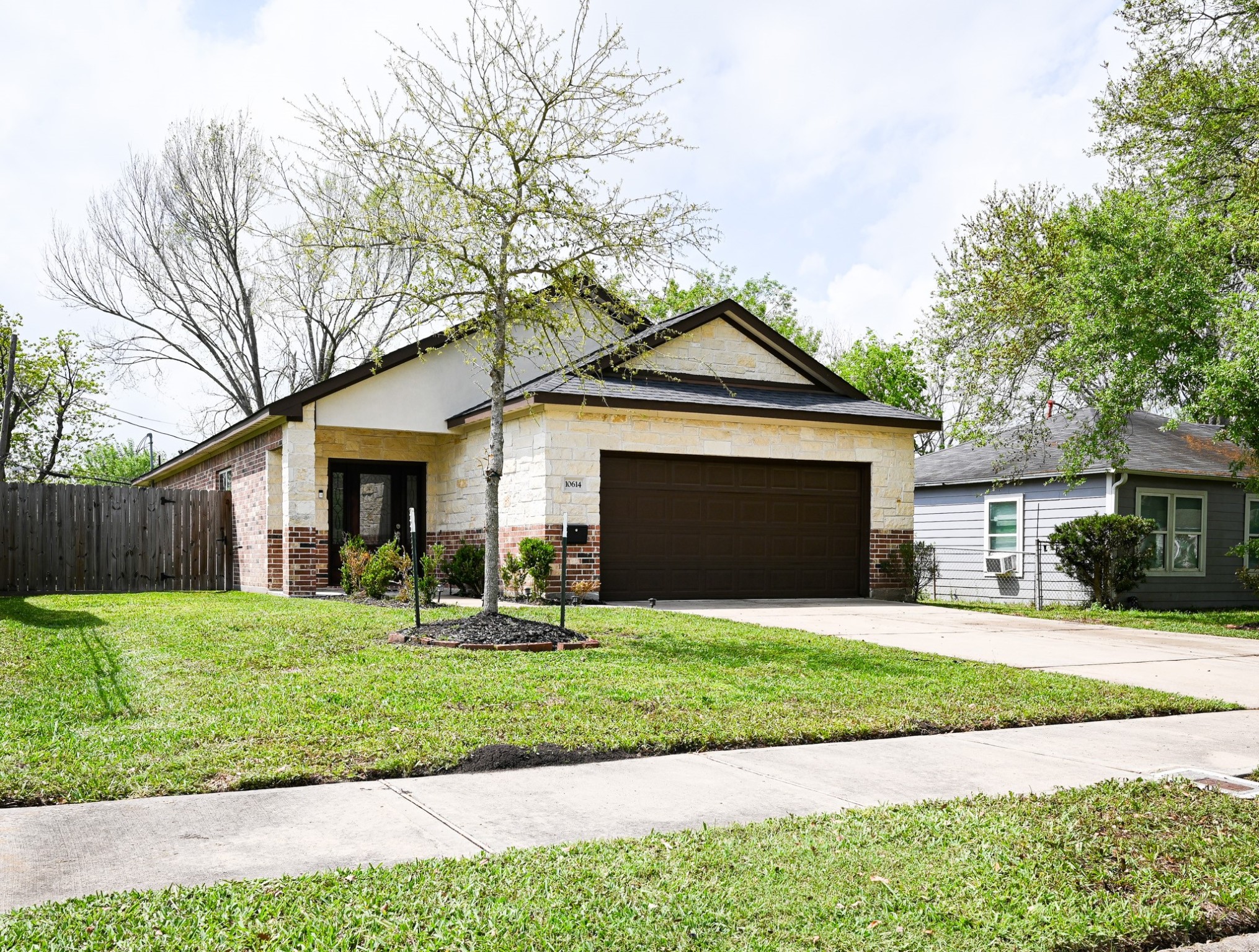 10614 Roandale Drive Houston TX 77048
