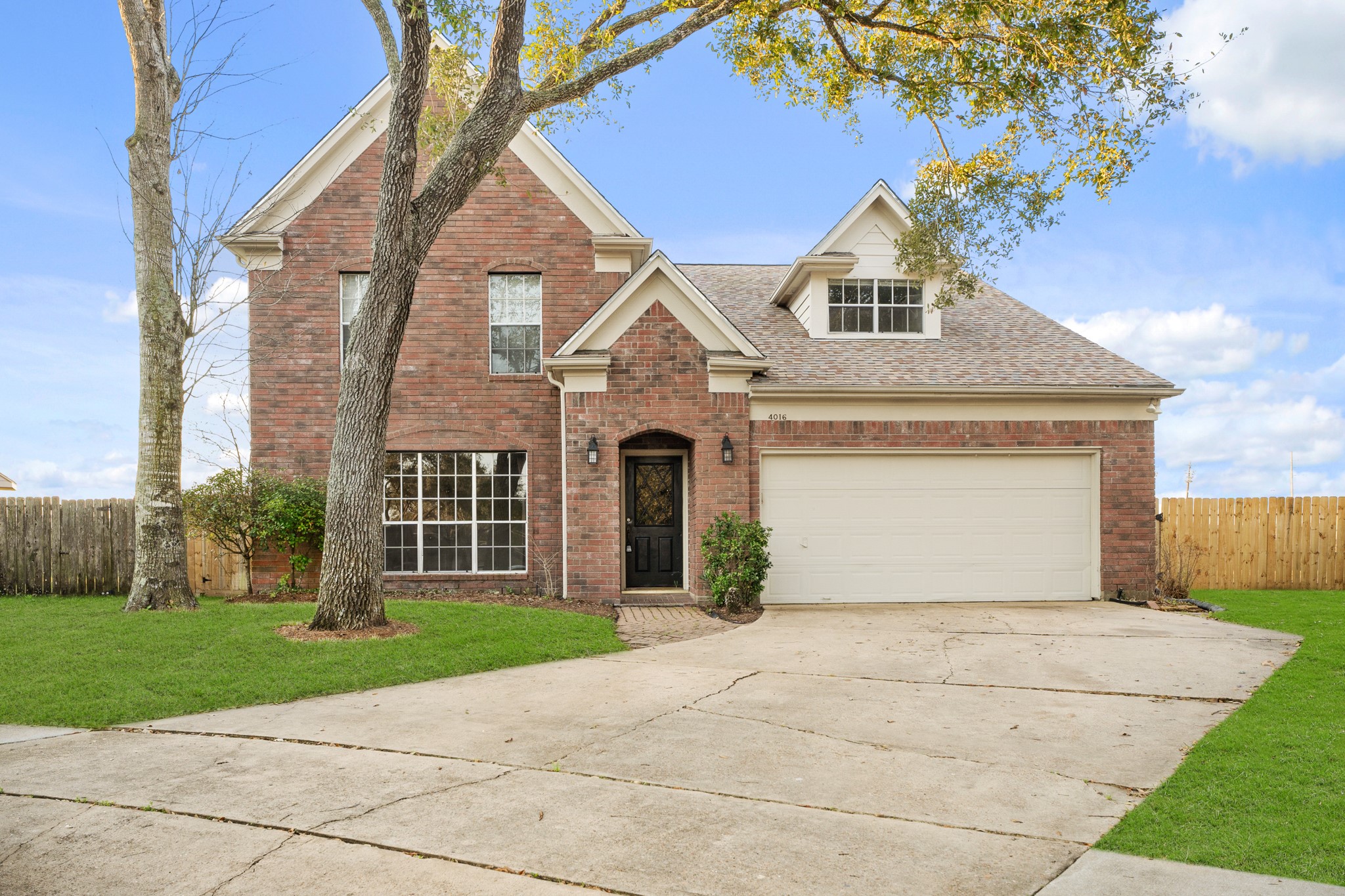 4016 Greenwood Drive Pearland TX 77584