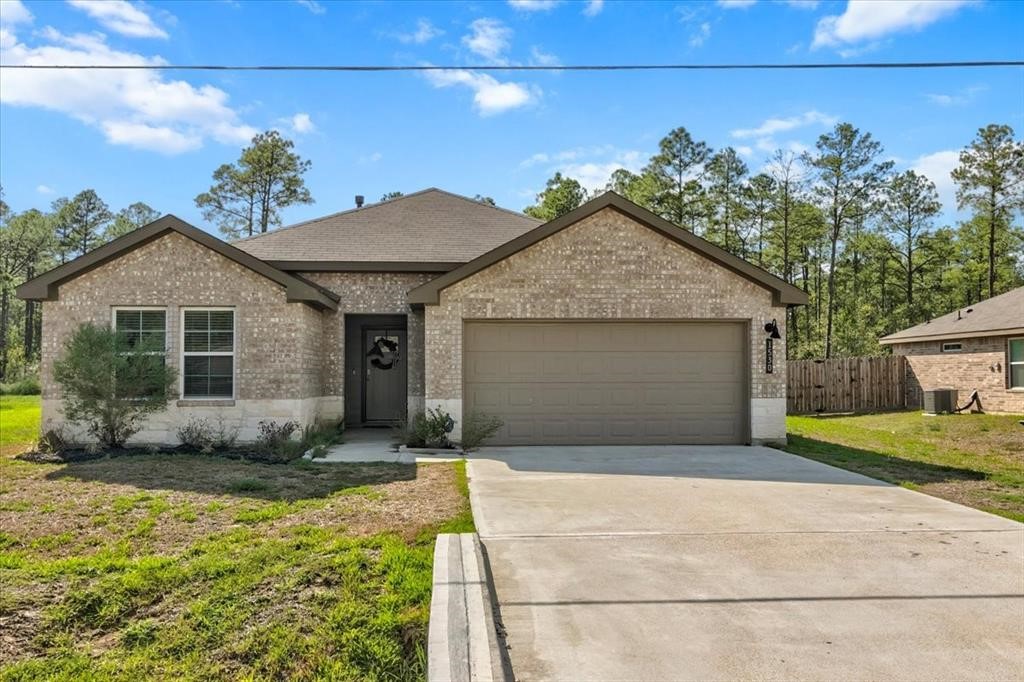 1530 Holly Trail Sour Lake TX 77659