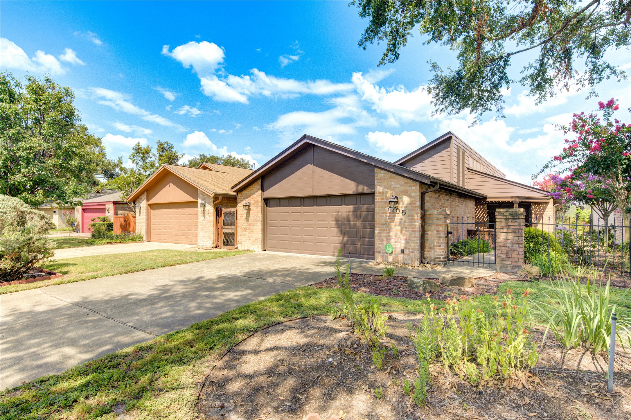 7706 Green Lawn Drive Houston TX 77088