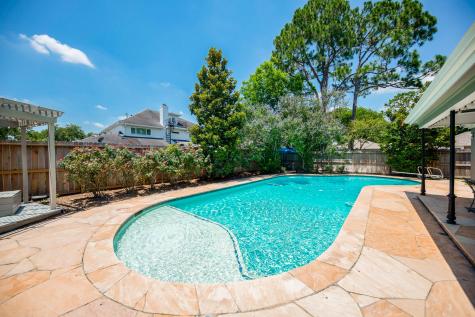 818 Alhambra Court Sugar Land TX 77478