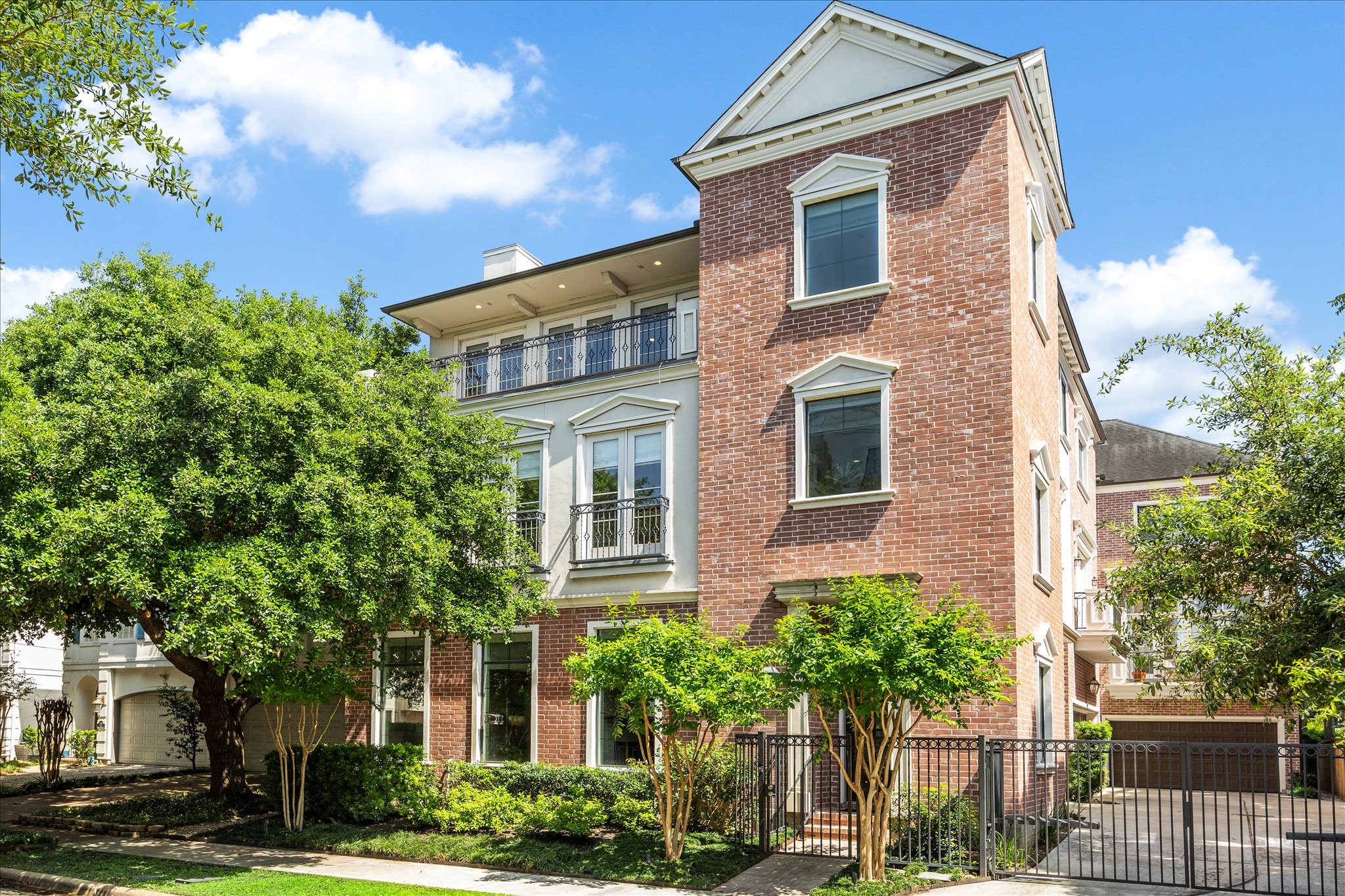1549 Nevada Street Houston TX 77006
