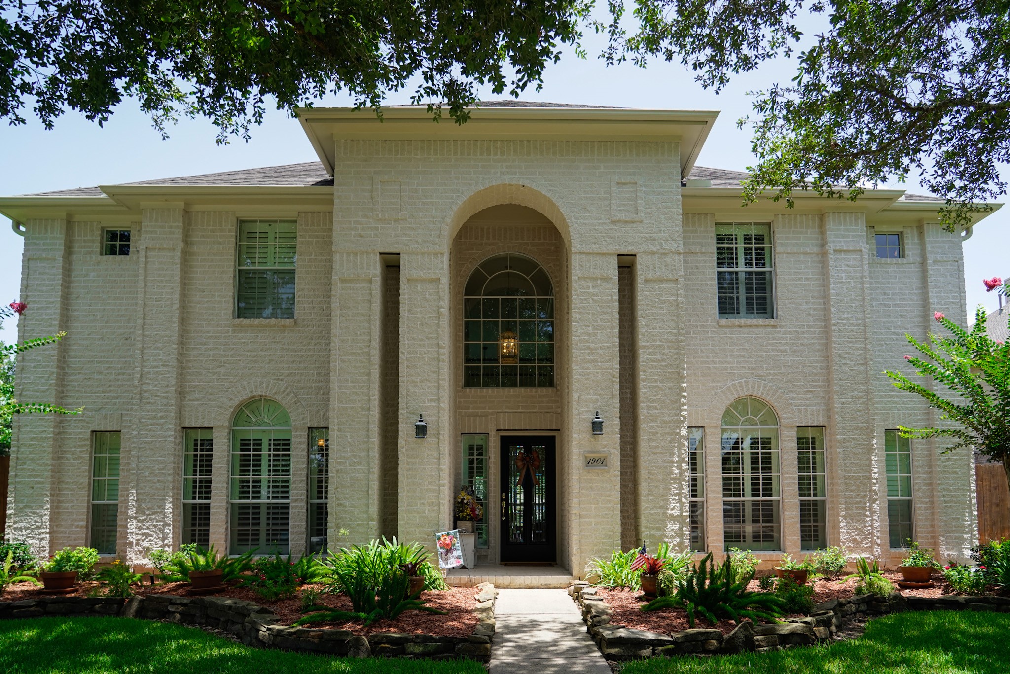 1901 Edgewater Drive Friendswood TX 77546