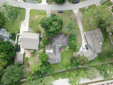 765 Sue Barnett Drive Houston TX 77018