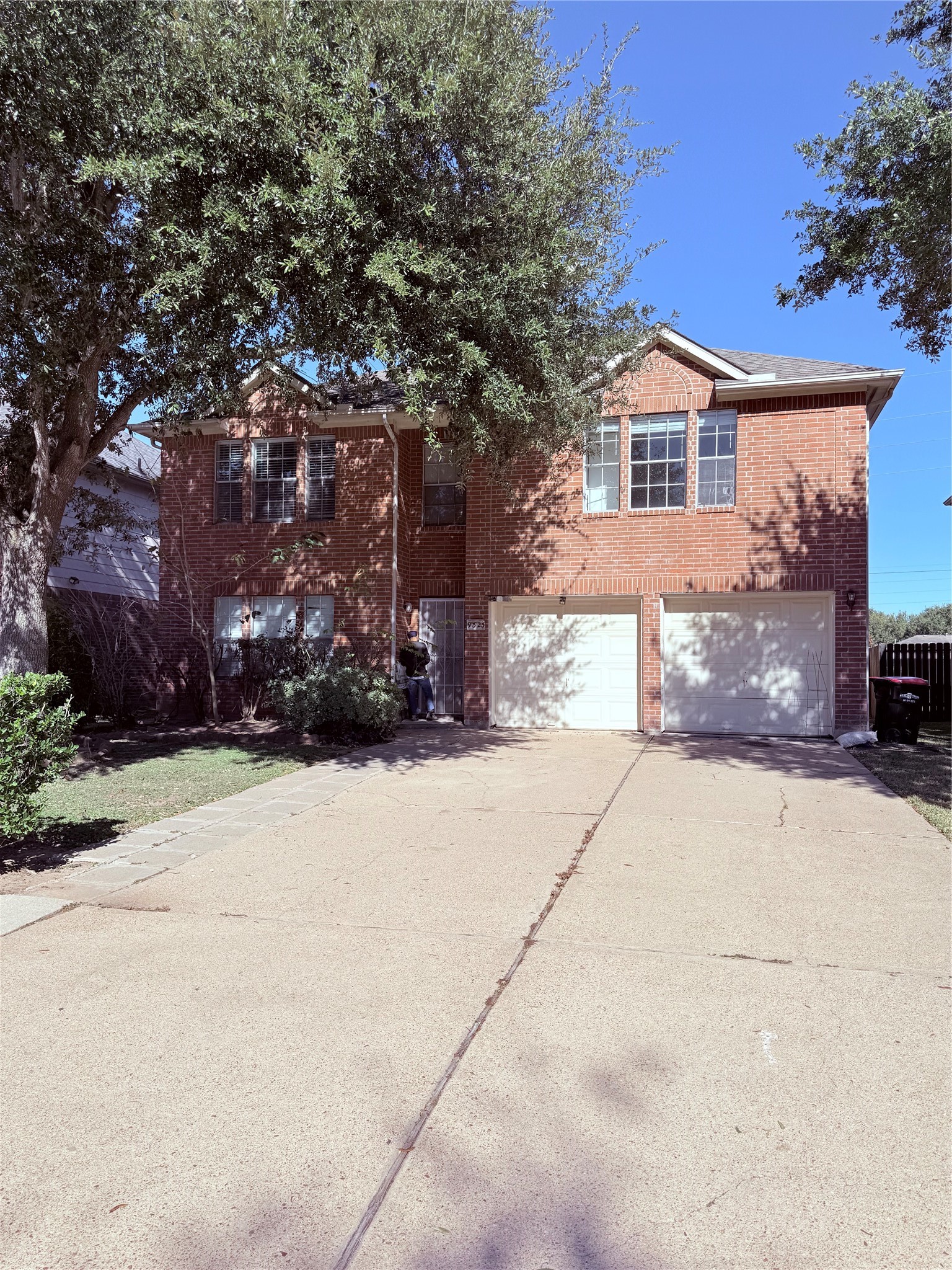 9323 Eaglewood Spring Drive Houston TX 77083