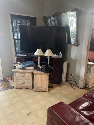 7330 Avenue I Houston TX 77011