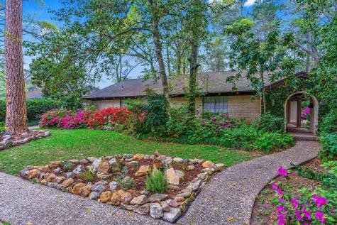 308 Tanglewood Drive Conroe TX 77301