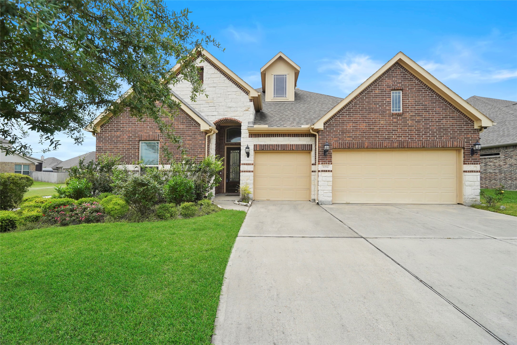 3076 Tradinghouse Creek Lane League City TX 77573
