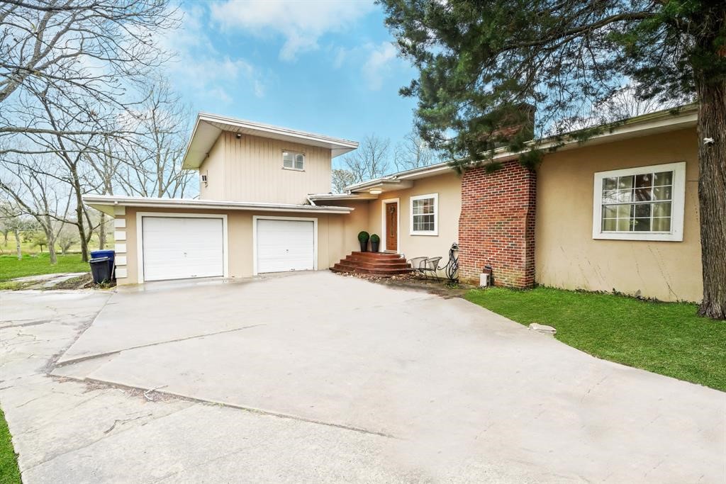 340 Ilfrey Street Baytown TX 77520