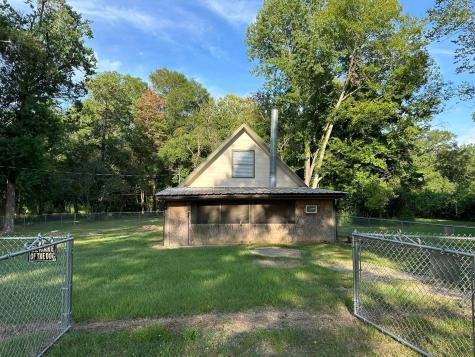 390 County Road 4098 Woodville TX 75979
