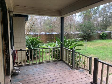 22720 Hudson Lane NE New Caney TX 77357