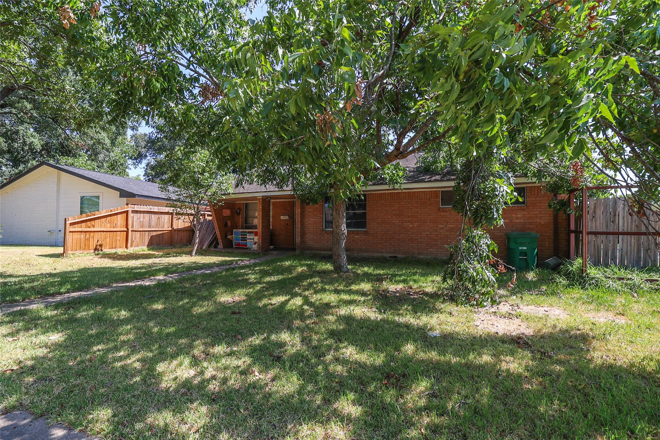 503 Shawnee Street Houston TX 77034