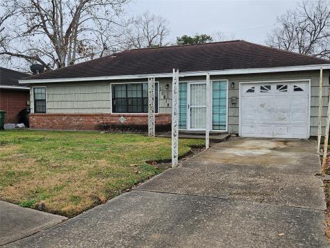 10818 Buffum Street Houston TX 77051