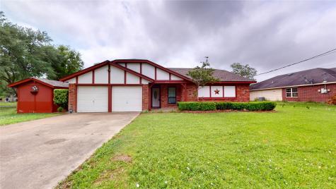 4013 County Road 962b Alvin TX 77511