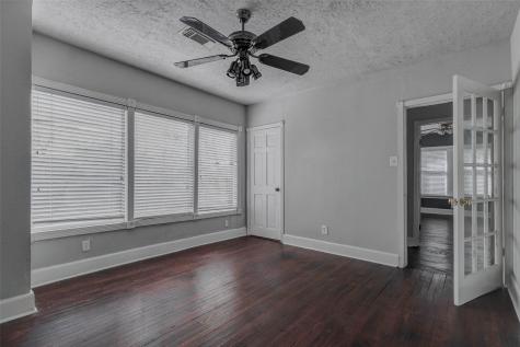 2410 Cleburne Street Houston TX 77004