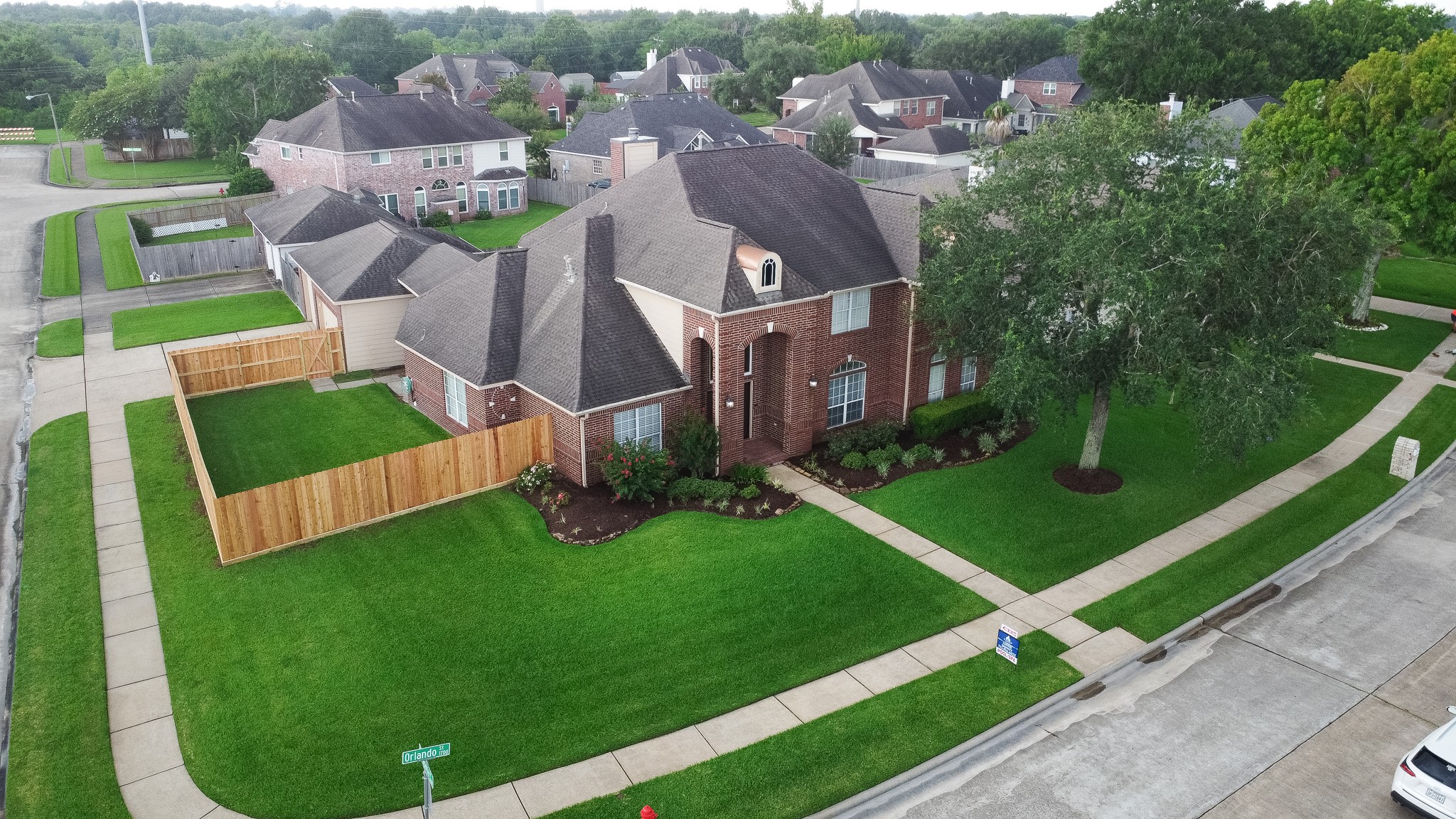 1712 Orlando Street Friendswood TX 77546