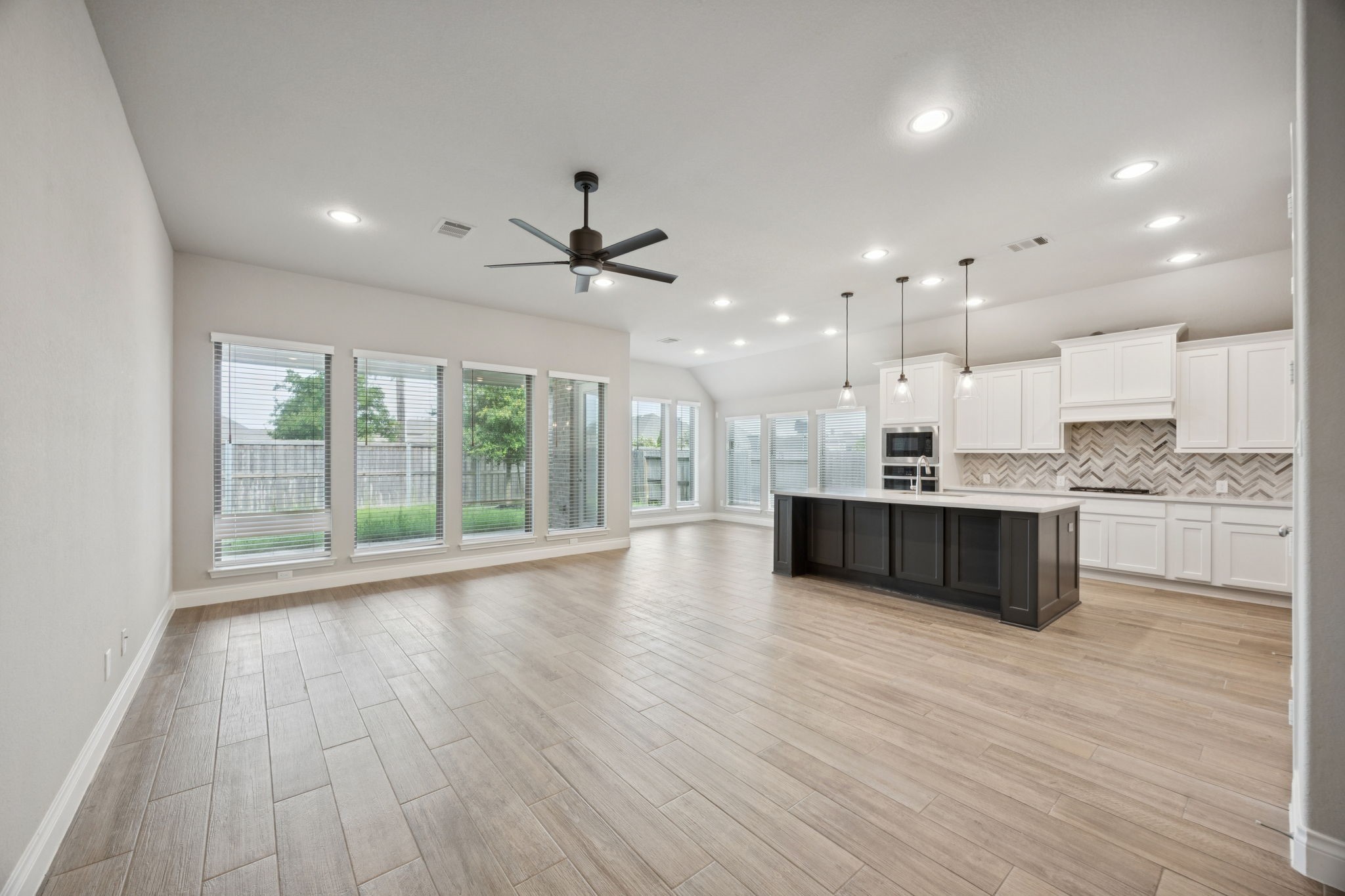 12502 Kinmundy Lane Richmond TX 77407