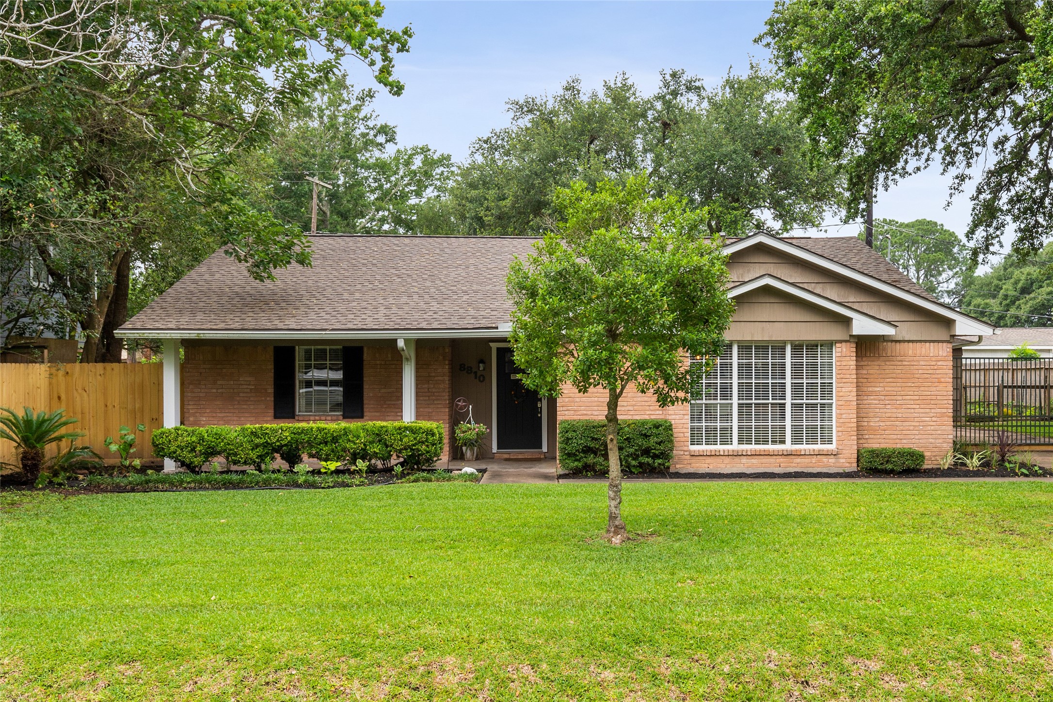 8810 Cadawac Road Houston TX 77074