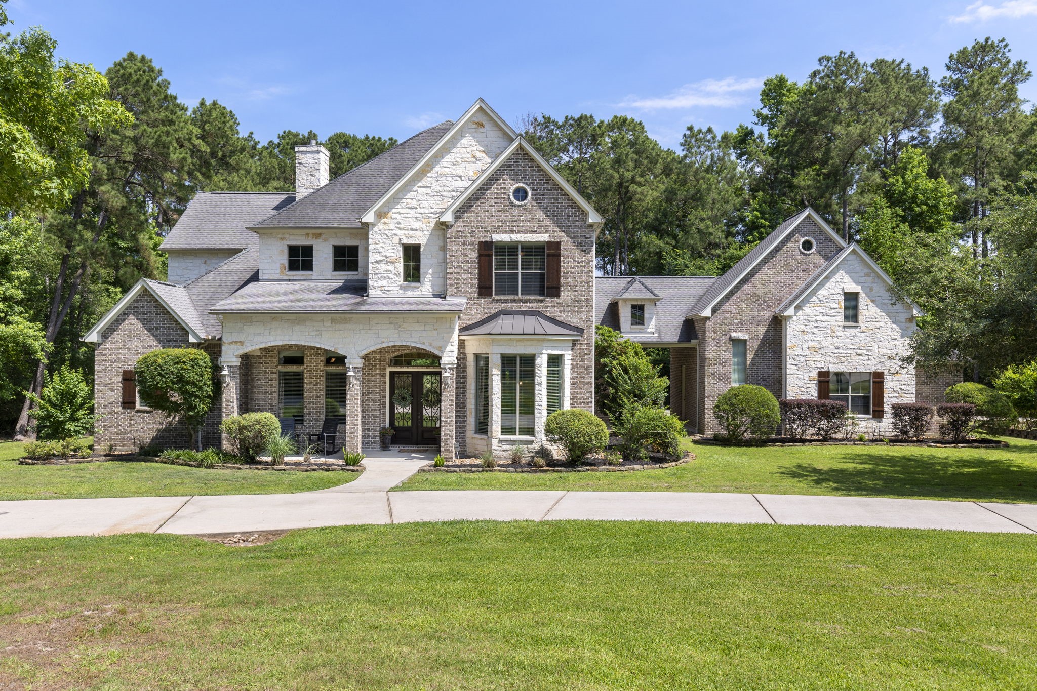 15557 Crown Oaks Drive Montgomery TX 77316