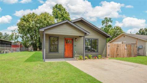9822 Thorn Street Houston TX 77078