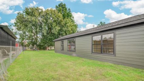 9822 Thorn Street Houston TX 77078