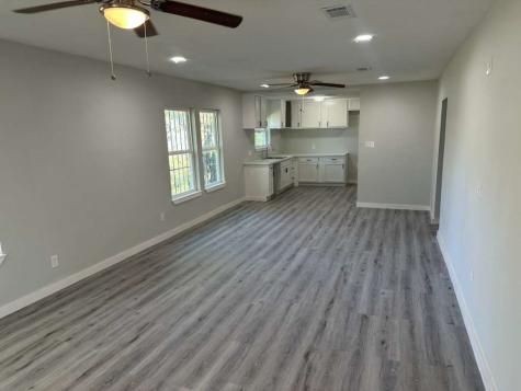1912 Gentry Street Houston TX 77009