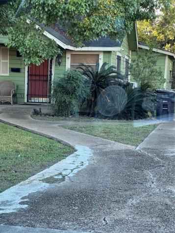 4305 Los Angeles Street Houston TX 77026