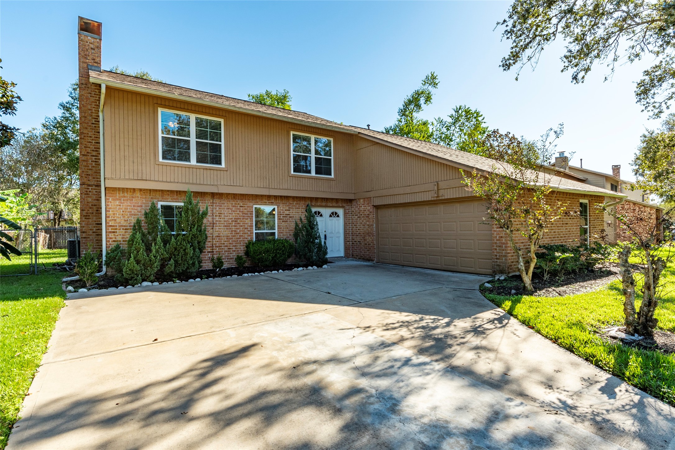 313 Gleneagles Drive Friendswood TX 77546