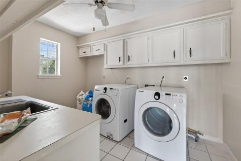 11302 Hylander Drive Houston TX 77070