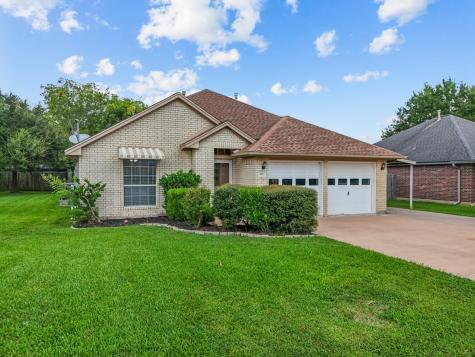 210 E 12th Street Deer Park TX 77536
