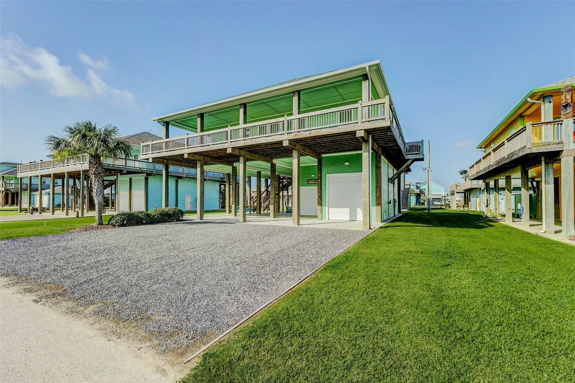 951 Kenlyn Drive Port Bolivar TX 77650