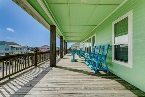 951 Kenlyn Drive Port Bolivar TX 77650