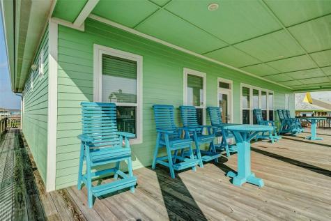 951 Kenlyn Drive Port Bolivar TX 77650