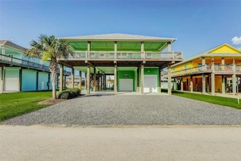 951 Kenlyn Drive Port Bolivar TX 77650