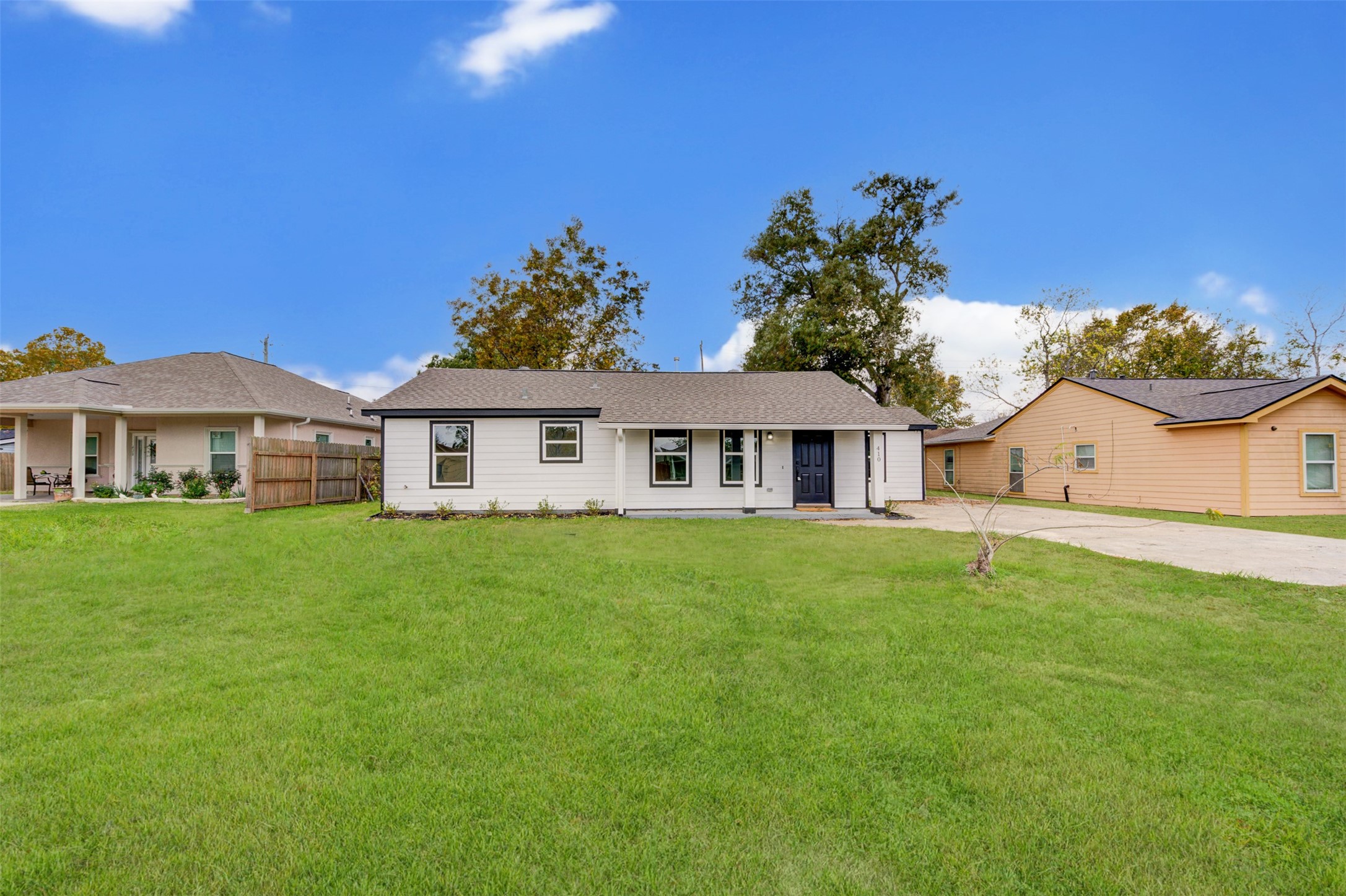 410 S Utah Street La Porte TX 77571